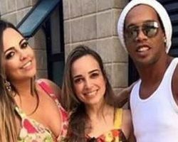رونالدينيو متهم بالنصب على المواطنين فى البرازيل