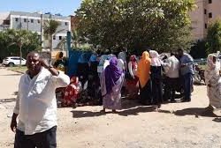 وفاة سيدة أثناء وقوفها للتقديم بصندوق السكني الشعبي