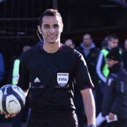 الجزائري مصطفى غربال لادارة مباراة الهلال والاهلي المصري