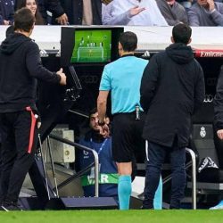 “فضيحة تحكيمية” في ملعب ريال مدريد.. ولوبيتيغي يعلق