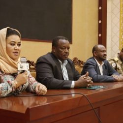 أندية الدوري السوداني تتسلم دعم القصر الجمهوري