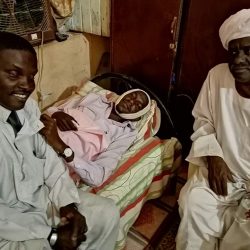 اتحاد الكرة بمدني يطمئن على حالة الحكم (بخه) عقب تعرضه لاعتداء