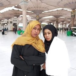الفنانة ريان الساتة تؤدي العمرة وتنفي شائعة اعتزالها الغناء