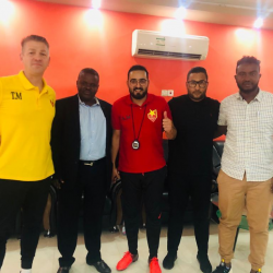 سوداكال يستقبل الجهاز الفني والمدير التنفيذي