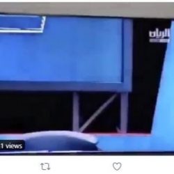 هروب مسؤول من الاستديو خلال استضافته بعد “عطاس” المذيع خوفاً من “كورونا”
