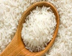  ضبط أرز فاسد على متن ثلاث شاحنات متجهة إلى العاصمة