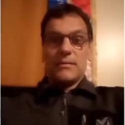 الفرنسي انتوني غارزيتو مساعد مدرب القمة الاسبق يبعث رسالة تحذير للسودانيين من مقر إقامته في ايطاليا”فيديو”
