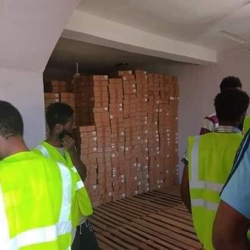 ضبط  مخزن كبير للادوية المنقذة للحياة وفايتمينات الاطفال بشرق النيل . 