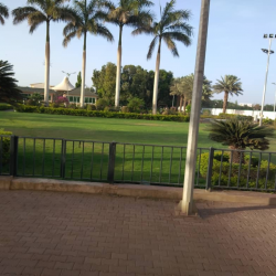 ابن قيادي  موقف بسجن كوبر يشتبك مع الشرطة ويستولي  على سيارات محتجزه بواسطة لجنة إزالة التكمين 