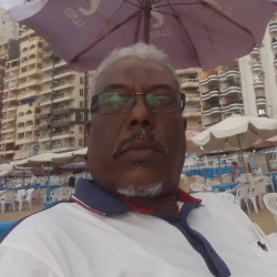 المحامي وليد الطيب : سندعم الوزيرة بكافه المستندات المتعلقه بفساد تحويل ملعب الطائرة الشاطئية لصالة دينار الملكية ..