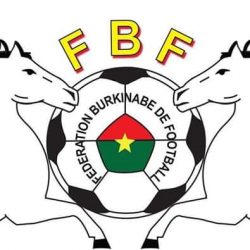 الاتحاد البوركيني يلغي موسمه الكروي