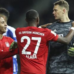 رئيس بايرن يتوقع تمديد عقود الثلاثي قريباً