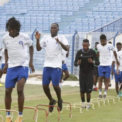 الهلال يدشن تدريباته رسميا بالجوهرة الزرقاء بمشاركه اليوغندي جمال سالم