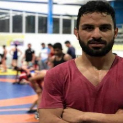 الأولمبية الدولية عن “صدمتها” بعد بخبر تنفيذ السلطات الإيرانية حكم الإعدام بحق المصارع نافيد أفكاري