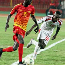 نقل مباشر..المريخ (الخرطوم ) (4) … (1) الاهلى (عطبرة) الدورى الممتاز