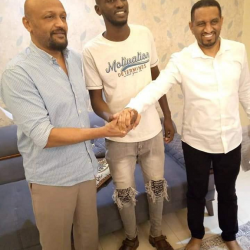 ناديا الهلال الابيض والهلال يكملان انتقال احمد وضاح بكافوري