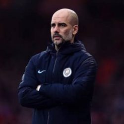 جوارديولا يقترب من تمديد البقاء في مانشستر سيتي