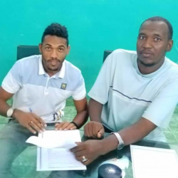 توتي يخطف لاعب طرف الهلال حلبي!