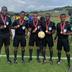 طاقم تحكيم سوداني يدير مباراة سبورتيف كيجالي وكمبالا سيتي..والفيفا يعتمد ثلاثة حكام سودانيين جدد بالدولية