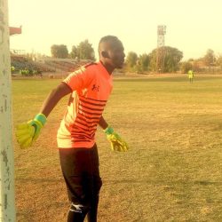 عرين السماوي في مأمن .. الإشادات تنهال على الحارس منيب