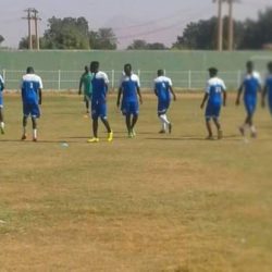 الاجتماع التقليدي لمباراة النيل حلفا الجديدة ومريخ بورتسودان في الوسيط