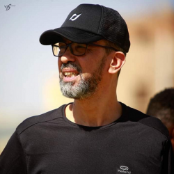 عَنِ بن قابلية لا تَسأَل وَسَل عَن قوميز