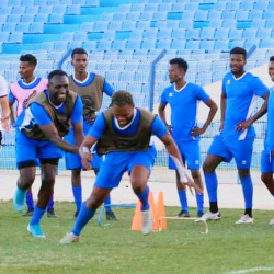 الهلال يتدرب بملعبه وينتظم في معسكر مغلق إستعداداً للتبلدي
