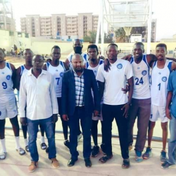 رابطة الهلال بواشنطن تدعم فريق السلة بأطقُم للفريق