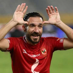 الاهلى المصرى يعلن عن غياب على معلول عن مباراة المريخ