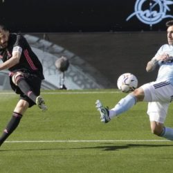 بنزيما يقود ريال مدريد لتجاوز سيلتا فيغو