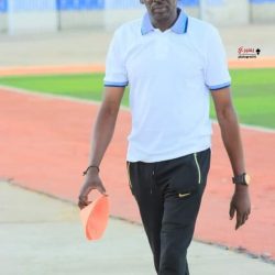 المدير الفني للفجر الابيض يشيد باداء اللاعبين