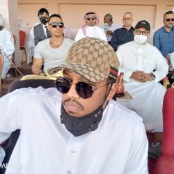 التازي يتبرع ب 2 مليار لنادي العاصمة لسباق الخيل