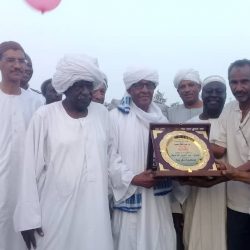 رئيس تجمع اندية الخرطوم ومرشح الخرطوم للاتحاد المحلي يشرف تكريم الاسطورة