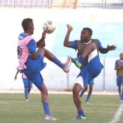 دوشكا نجم شباب الهلال يدرس عدة عروض