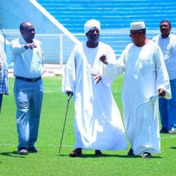 بحضور مندوب الكاف ومسئولي النادي.. برقو وإسماعيل عثمان يقفان على معالجة ملاحظات استاد الهلال