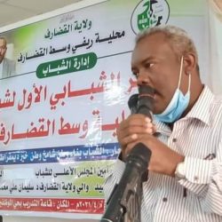 والي القضارف يتلقى بالقيادات الرياضية بالولاية