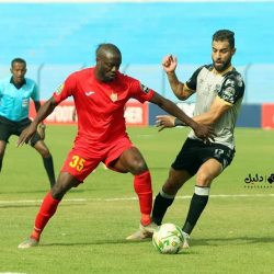 المريخ يفرط في الانتصار ويهدي الاهلي بطاقة العبور