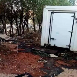 النيابة تتخذ اجراءات قانونية  لدفن الجثامين في جميع المشارح 