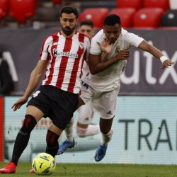 ريال مدريد يبقى على أمله   ويؤجل حسم الليغا لآخر جولة