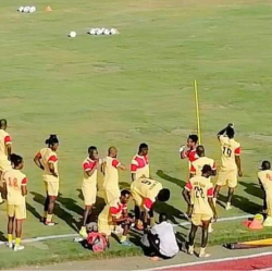 المريخ يختتم تحضيراته لهلال كادوقلي بملعبه