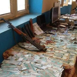 الشرطة توقف متهم أجنبي ينشط في توزيع العملات المحلية المزيفة من فئة 50جنيها بسوق الكلاكة
