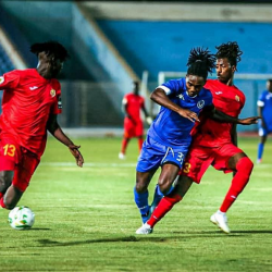 أحرزهما سيف تيري.. المريخ يحسم مواجهة القمة بالفوز على نده الهلال بهدفين دون رد