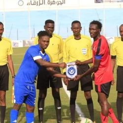 الهلال بالازرق والاهلي مروي بالاحمر ..