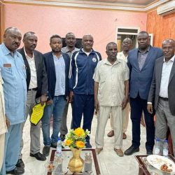 الشاذلي عبدالمجيد يدعم اتحاد الكرة بمدني بمليار جنيه