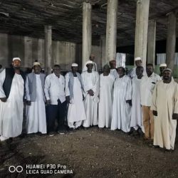 الشُرطة يزور نادي العامل القضارف مهنئاً بالإنجاز