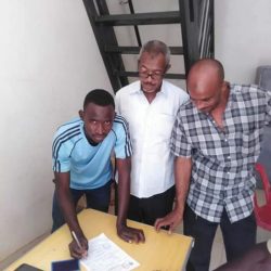 الأهلي ممثل الأبيض في التأهيلي يعيد قيد لاعبه عبدالمنعم عبدالوهاب