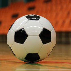 فوز شرطة النفط والاخوة في دوري كرة القدم داخل الصالات