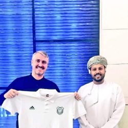 كلارك مدربا للاتحاد العماني