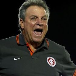 المريخ يتعاقد مع البرازيلي براغا لتدريب الفريق