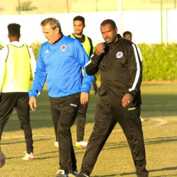 الطاقم الفني بنادي الهلال يغادر لقضاء اجازة قصيرة